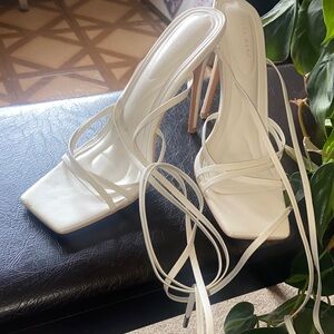 Elegant White Heeled Strap-Up Sandals